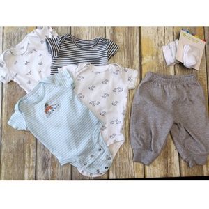 Carter's One Pieces - Carter's baby boy 3 month lot. #0842 Carter's One Pieces - Carter's baby boy 3 month lot. #0842